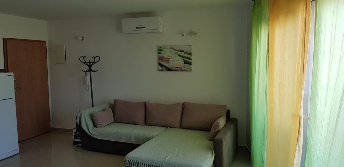 Abc Apartmani Врси Екстериор снимка